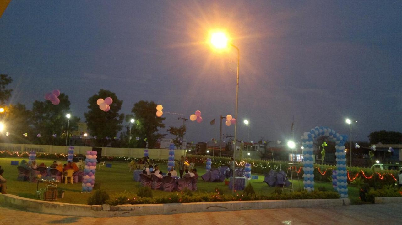 Chitrakoot Resort Chittorgarh Ngoại thất bức ảnh